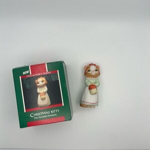 Vintage Hallmark Keepsake Christmas Ornament Christmas Kitty 1989 with Box